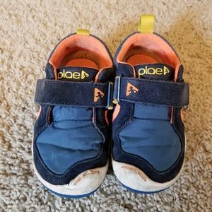 Plae Shoes